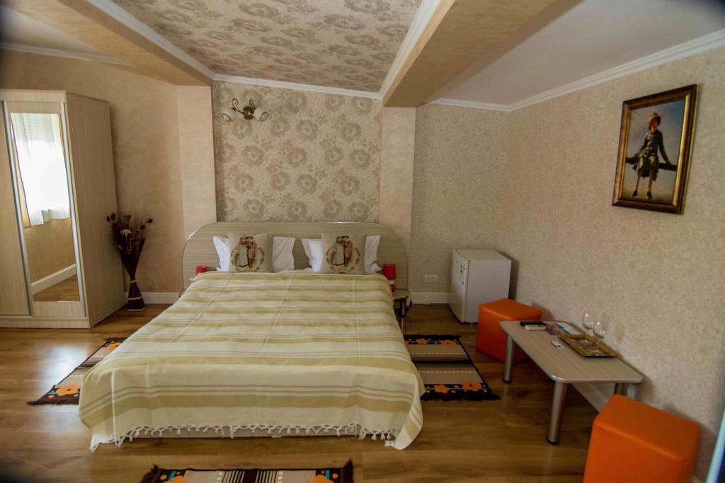 Floare De Iris Hotel Vama Veche Bagian luar foto