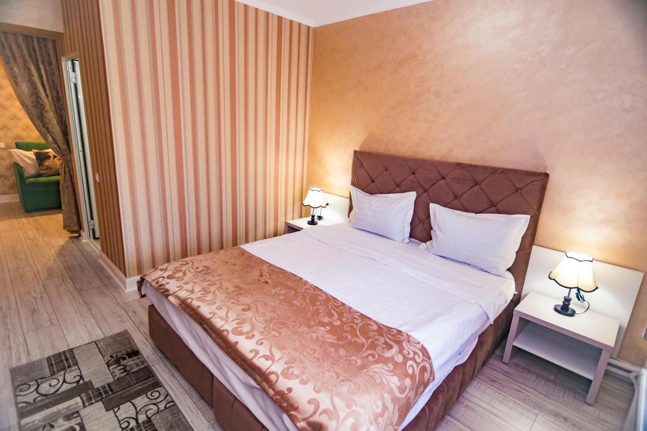 Floare De Iris Hotel Vama Veche Bagian luar foto