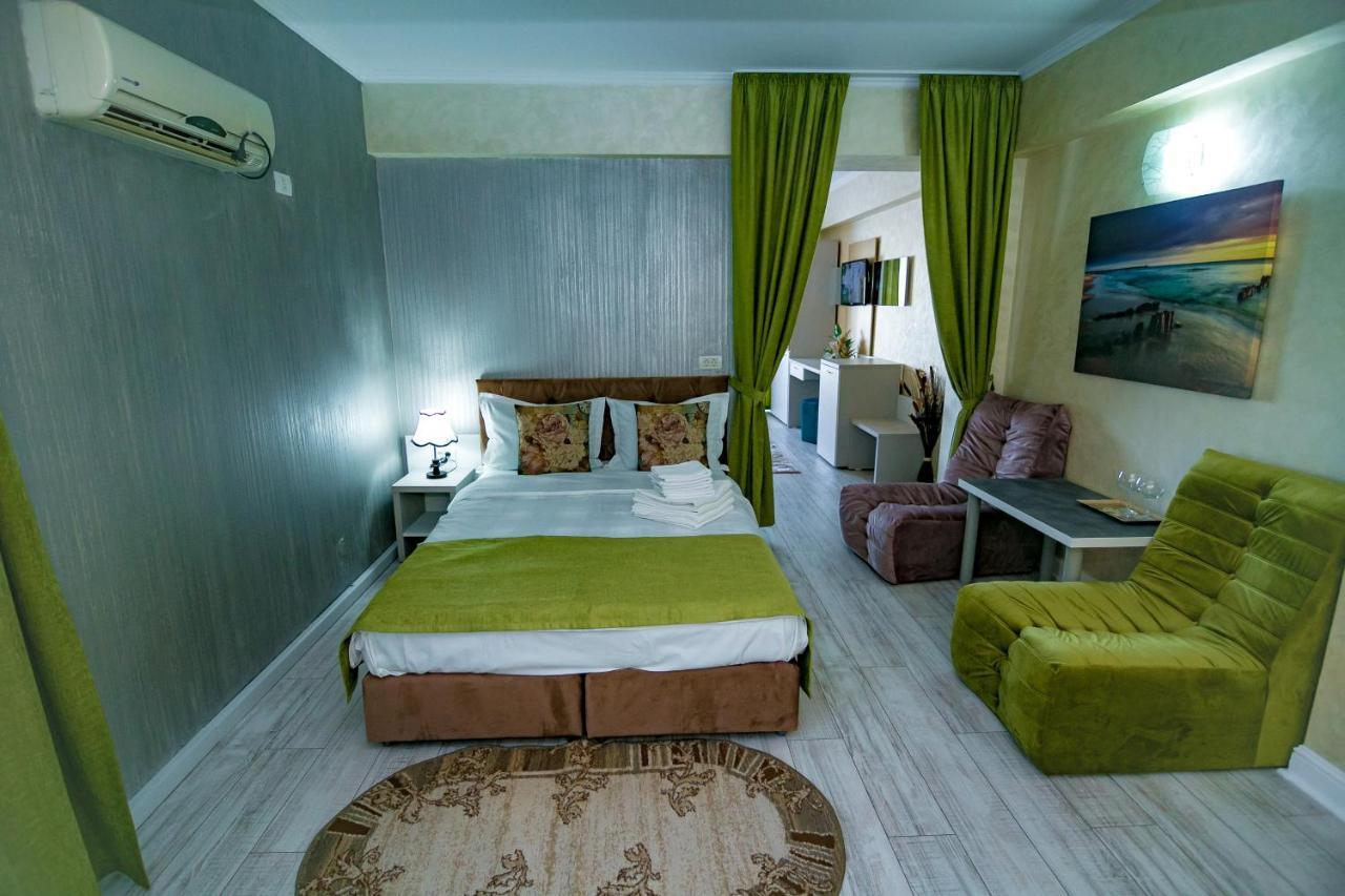 Floare De Iris Hotel Vama Veche Bagian luar foto