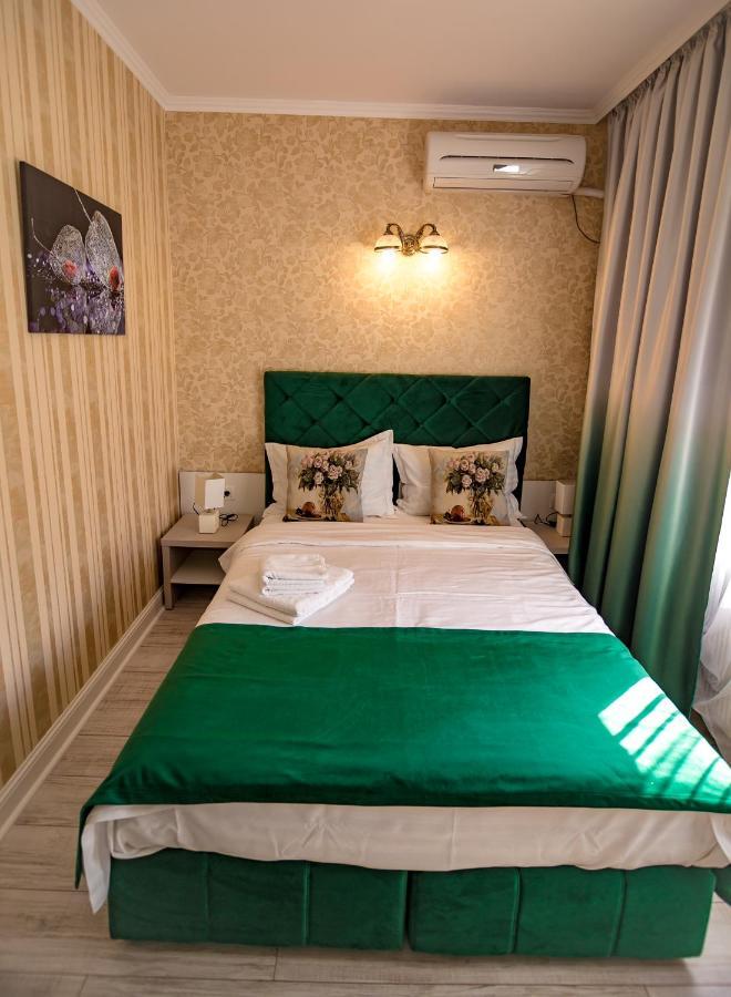 Floare De Iris Hotel Vama Veche Bagian luar foto