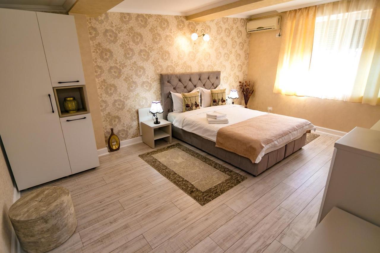 Floare De Iris Hotel Vama Veche Bagian luar foto
