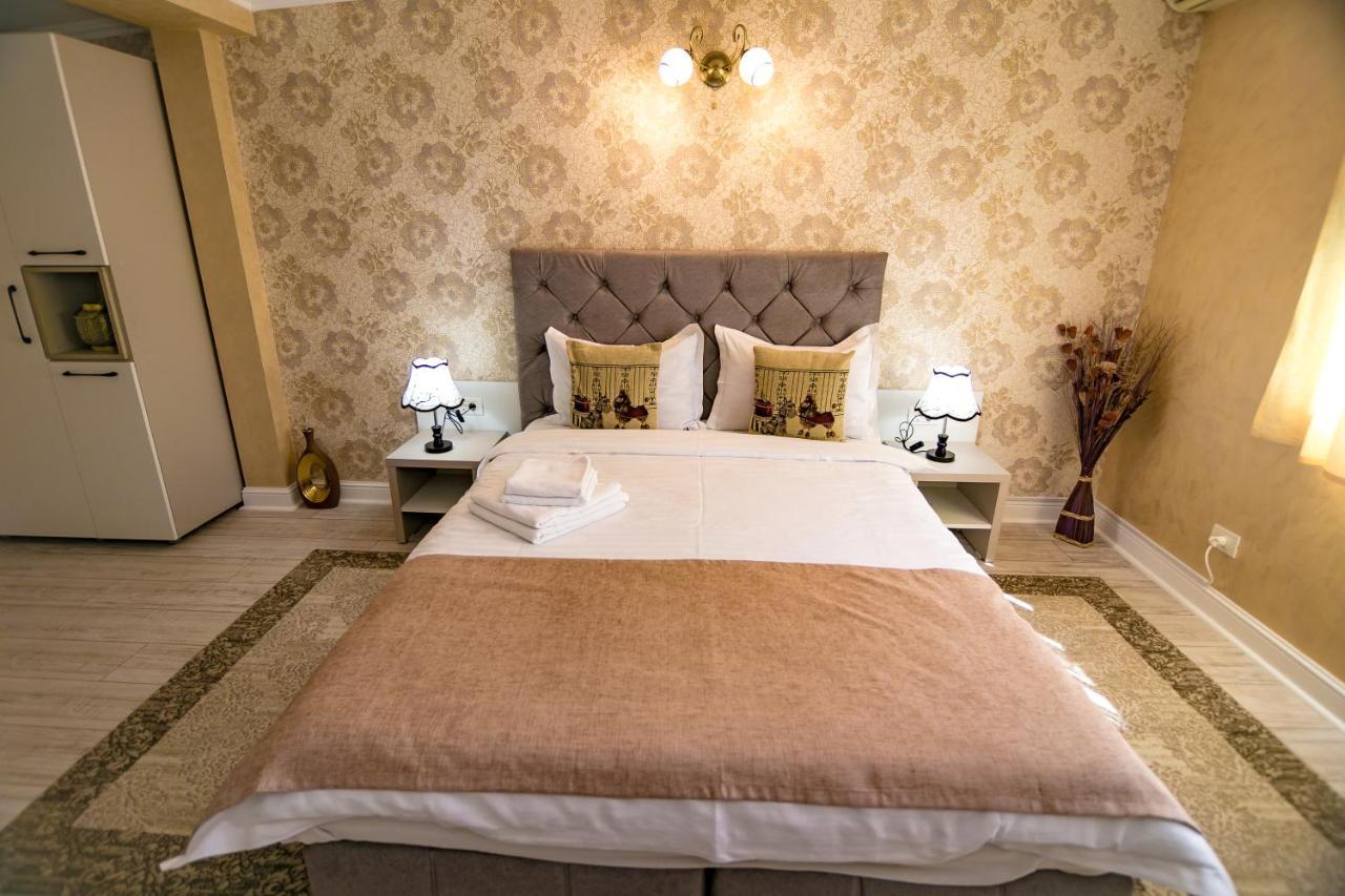 Floare De Iris Hotel Vama Veche Bagian luar foto